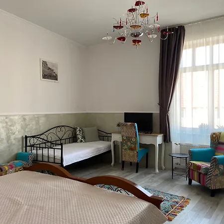 Bihari 3* Dunajská Streda