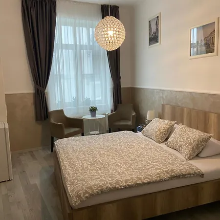 Bihari 3* Dunajská Streda